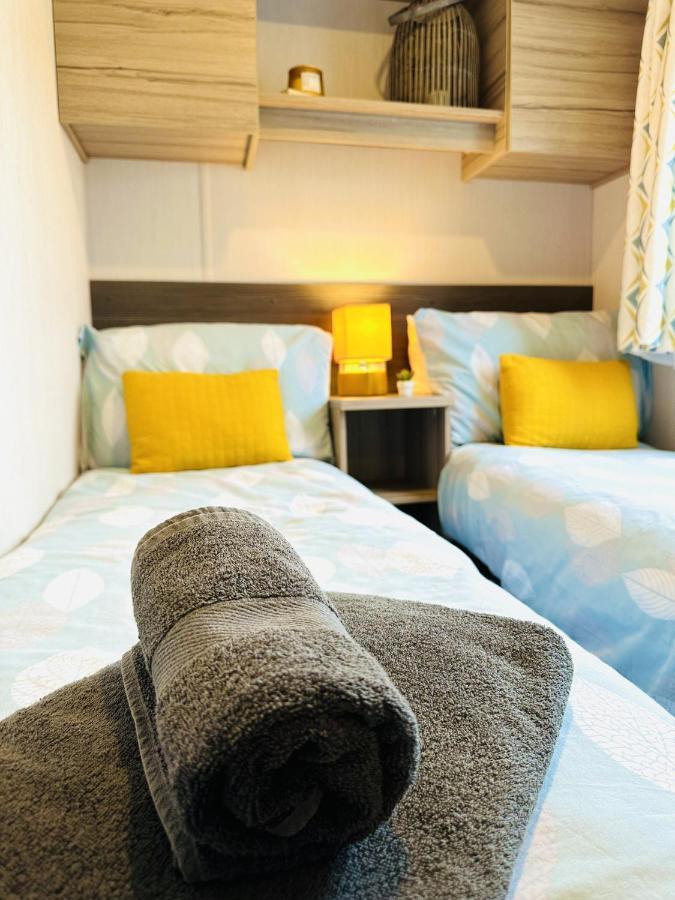 Adelfas Villa Scarborough Eksteriør bilde